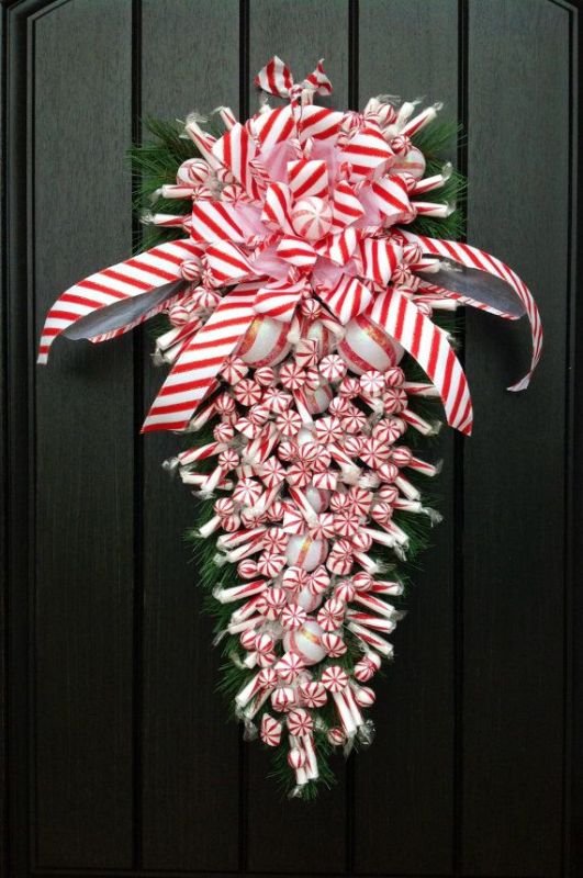 wreaths-christmas-decorations
