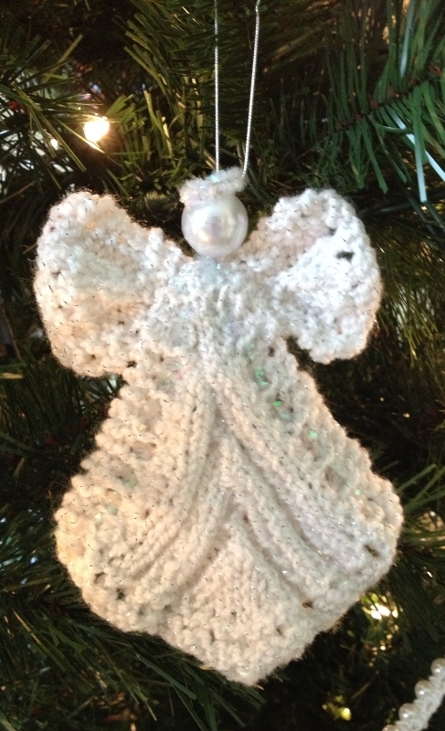 angel-knit-christmas-ornament