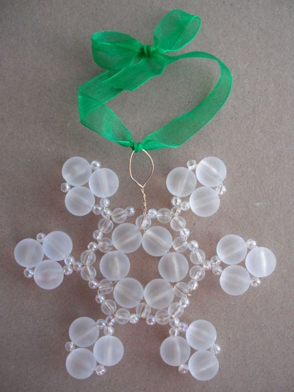 beaded-snowflake-ornament-pattern
