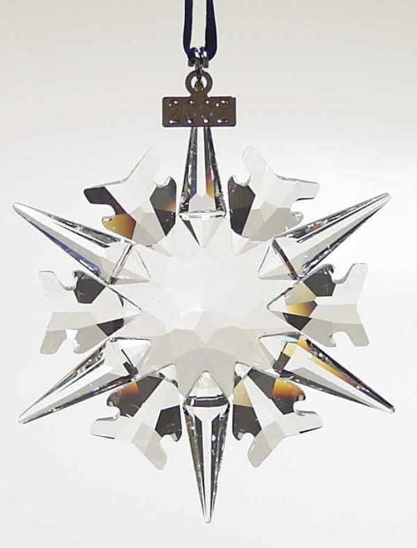 swarovski-crystal-snowflake-ornaments