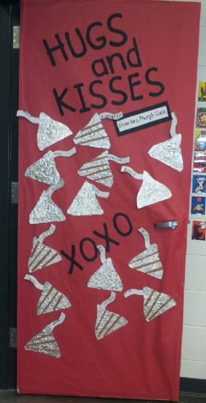 valentines-day-classroom-door-for-2017