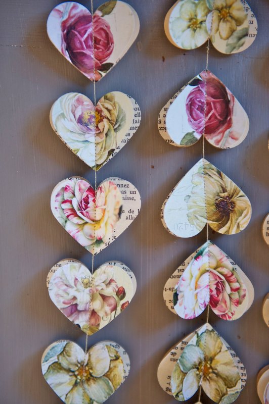 valentines-paper-heart-decorations