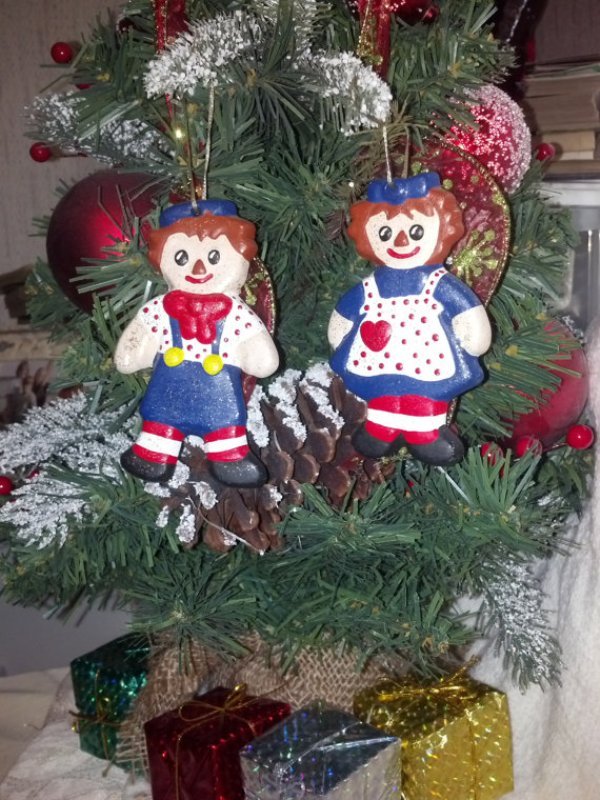 vintage-raggedy-ann-and-andy-christmas-ornaments