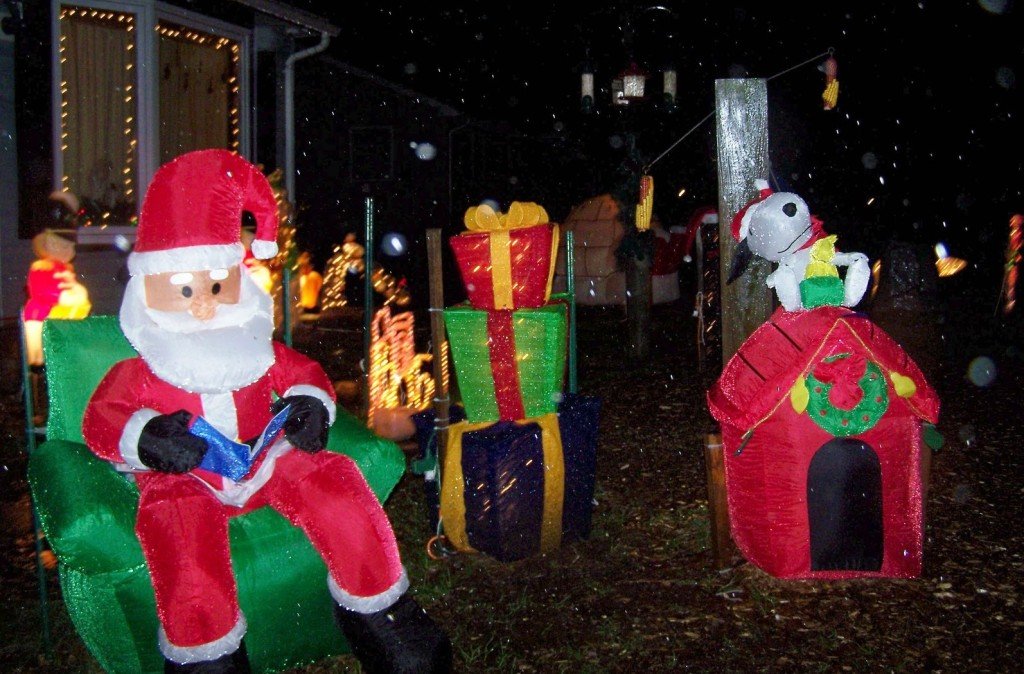 25 Christmas Yard Decorations Ideas for This Year