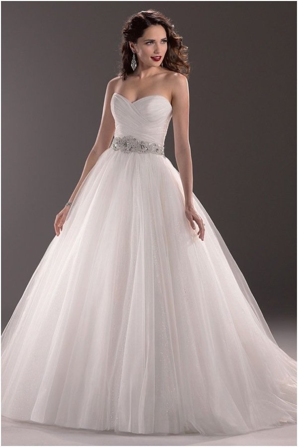 Big Ball Gown Wedding Dresses Top Review Big Ball Gown Wedding Dresses Find The Perfect Venue