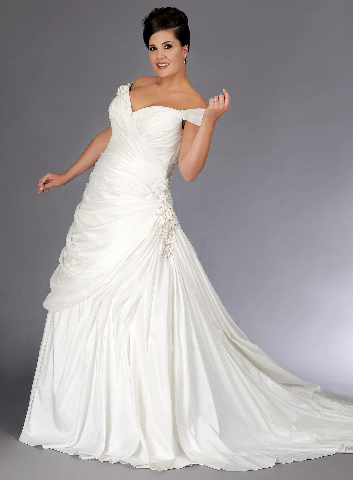 Great Super Plus Size Wedding Dresses Learn More Here Greewedding1