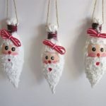 25 Creative Clear Christmas Ornaments Ideas